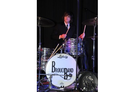 Koncert hudební skupiny-Brouci Band-The Beatles Revival dne 18.5.2014 od 16.00hod v sokolovně,K Šeberáku 161/16